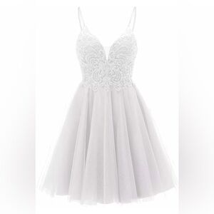 White Lace Appliqué Tulle A-Line Dress- Great homecoming or  reception dress.